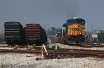 CSX ES40DC #5230 on Q438-08